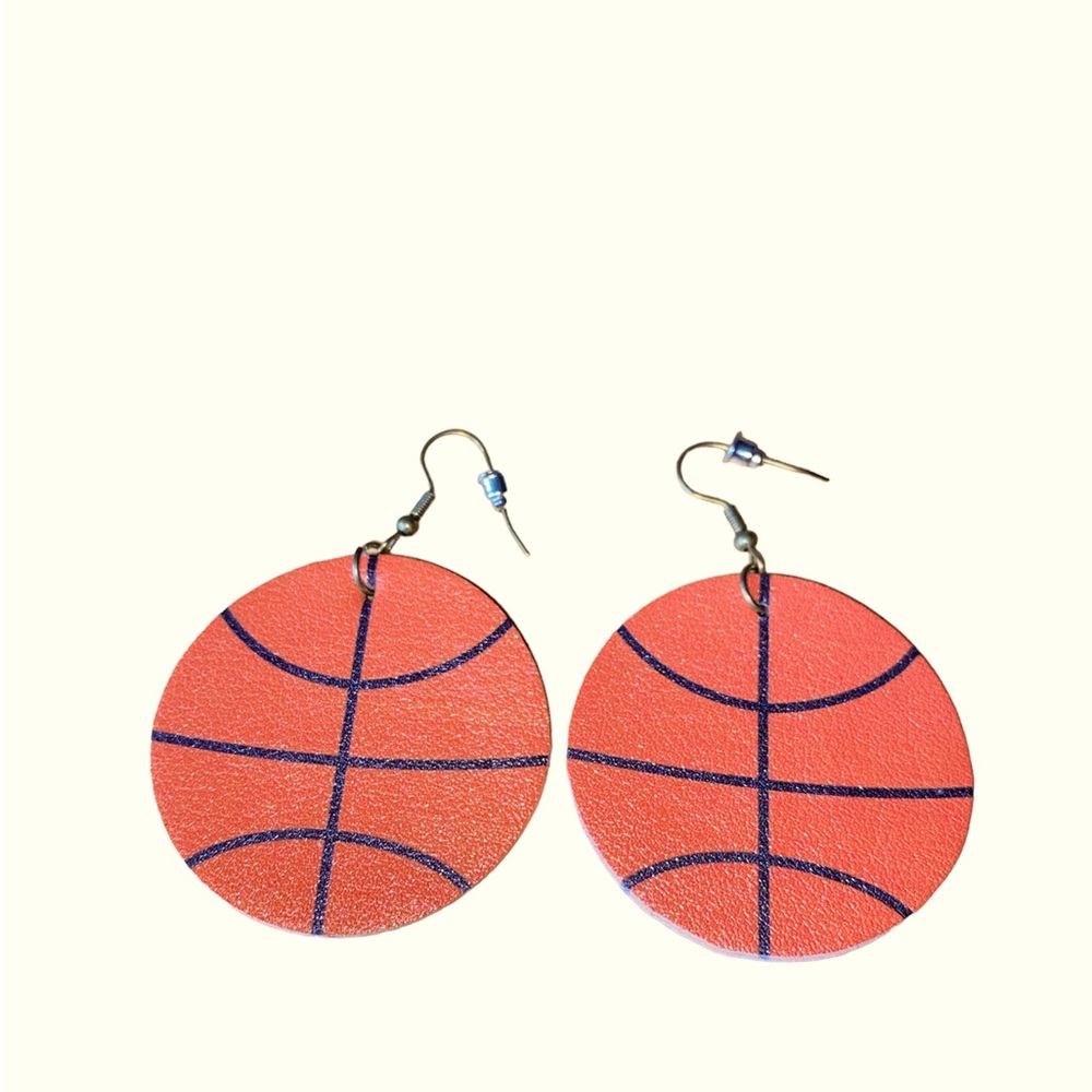 Basketball round earrings